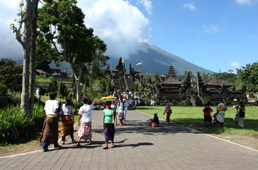 Kintamani Volcano and Besakih Tour