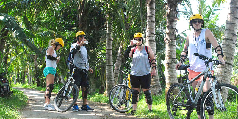 Bali Cycling and Uluwatu Tour