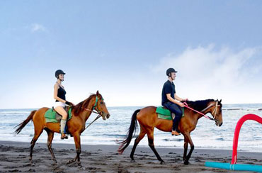 Bali Horse Riding and Uluwatu Tour