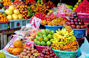 Candikuning Fruit Market