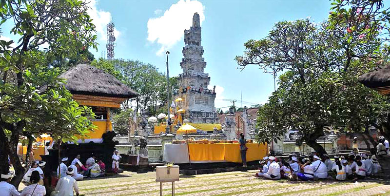 Denpasar City and Uluwatu Temple Tour