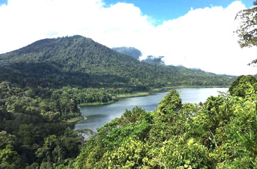 Lake Tamblingan and Lake Buyan