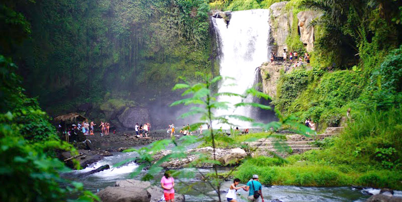 Tegenungan Waterfall